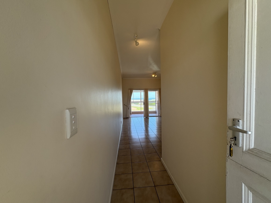 To Let 2 Bedroom Property for Rent in Yzerfontein Western Cape